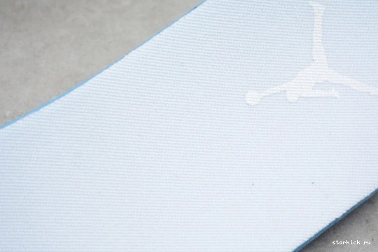 WMNS Metallic Jordan Air White 11 AR0715-100 AR0715-100 Grey SilverVast 0709